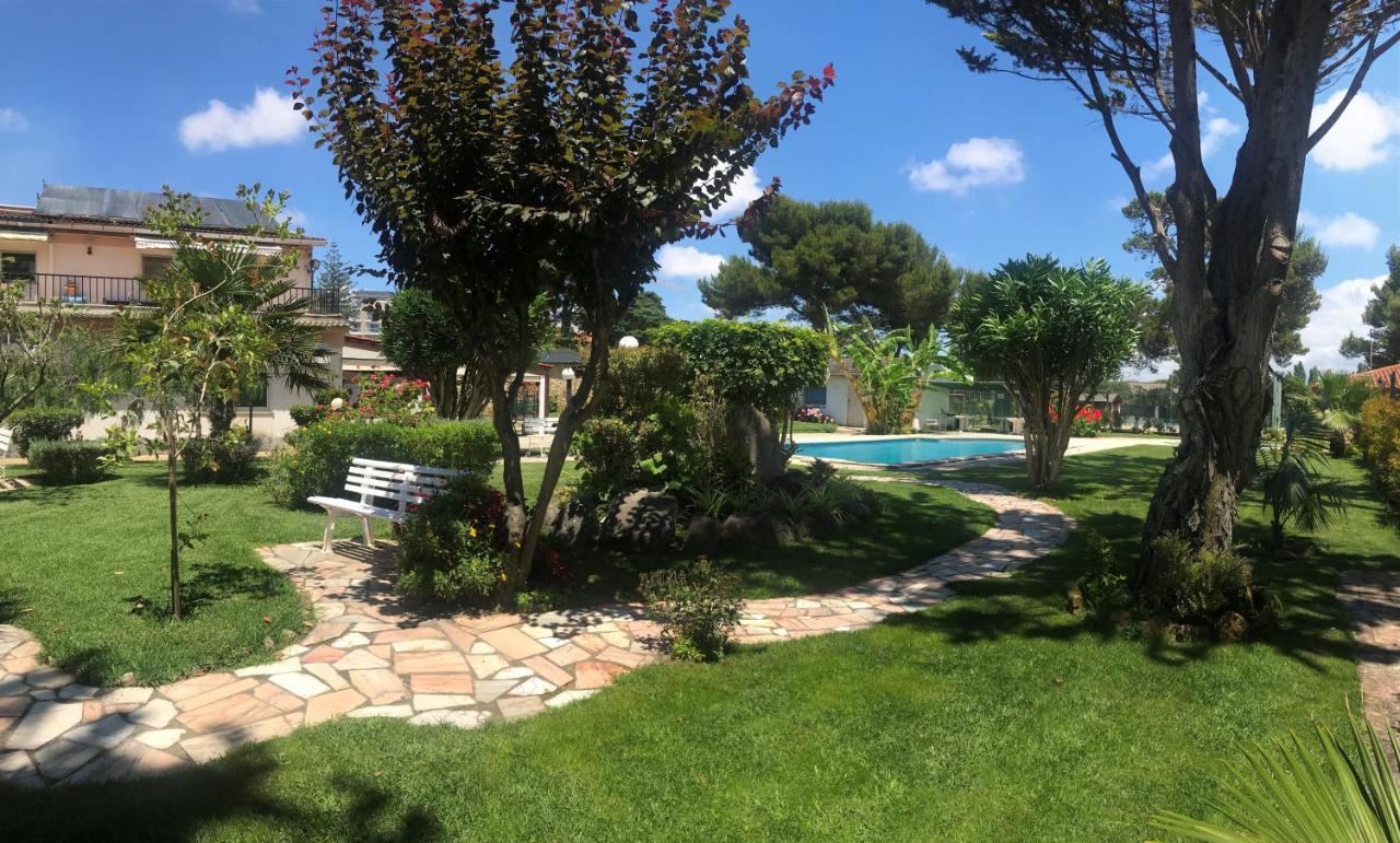Abla Guest House Carcavelos  Εξωτερικό φωτογραφία